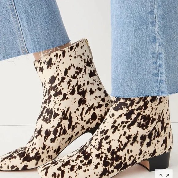 J Crew Roxie zip-back ankle boots in calf hair size 8.5 - Picture 1 of 3